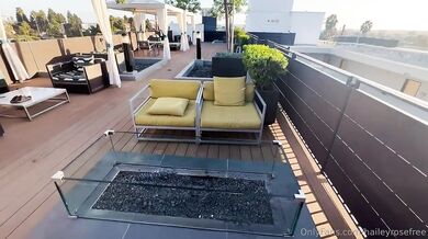 Hailey Rose, Aria Six, Two Hot Chicks Ffm Threesome On Public Rooftop Onlyfans Video Leaked