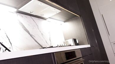 Izzy Green, Anal Fucked In The Kitchen Counter-Top Onlyfans Video Leaked