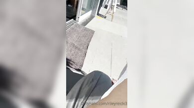 Riley Reid, Glasses Babe Fucking By The Poolside Onlyfans Video Leaked