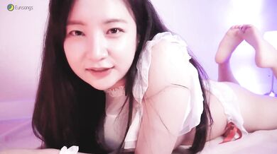Eunsongs Asmr, Korean Babe Asmr Tease Onlyfans Video Leaked