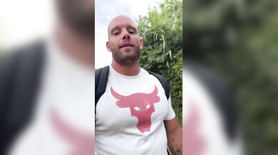 Margot Dulac, Fucking In The Outdoors Vineyard Onlyfans Video Leaked