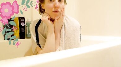 Rose Kelly, Naked Bathtub Relaxation Tease Onlyfans Video Leaked