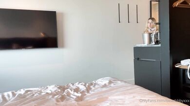 Beachbbyxxx, Blonde Bombshell Maid Sextape Onlyfans Video Leaked