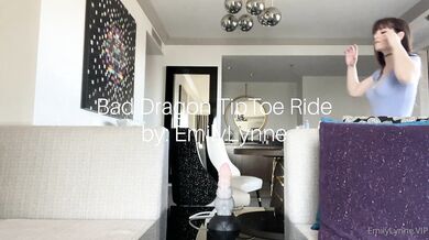 Emily Lynne, Riding And Fucking A Dragon Dildo Cock Onlyfans Video Leaked