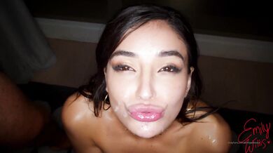 Emily Willis, Horny Slut Getting Both Her Holes Stuffed Onlyfans Video Leaked