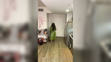 Amanda Trivizas, Getting Pounded By The Burglar On The Hallway Onlyfans Video Leaked