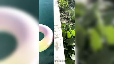 Mia Monroe, Thicc Teen Fucking The Pool Cleaner Onlyfans Video Leaked