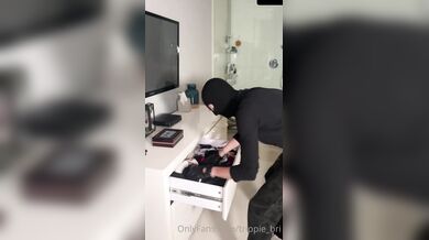Trippie Bri, Panties Burglar Gets Fucked By Police Woman Onlyfans Video Leaked