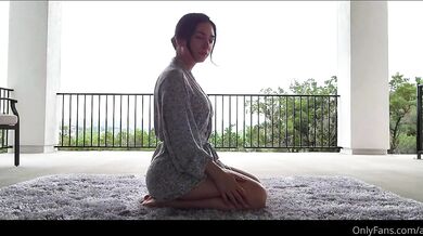 Alinity, Sexy Naked Yoga Tease Onlyfans Video Leaked