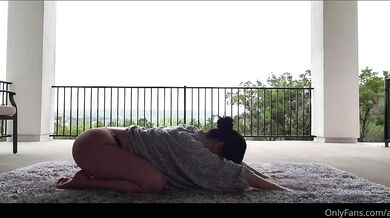 Alinity, Sexy Naked Yoga Tease Onlyfans Video Leaked
