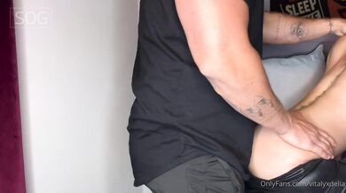 Delia Rose, Doggystyle Fucking In Her Latex Pants Onlyfans Video Leaked