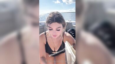 Kittiebabyxxx, Outdoor Boat Blowjob Pov Onlyfans Video Leaked