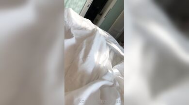 Arizona Sky, Wake Up And Creampie Fuck Me Onlyfans Video Leaked