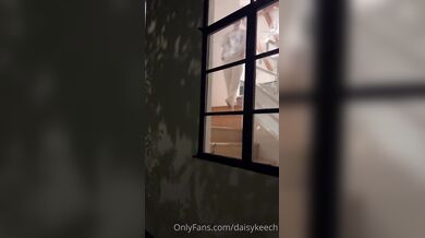 Daisy Keech, Voyeur Peeping Tom View Naked Shower Tease Onlyfans Video Leaked