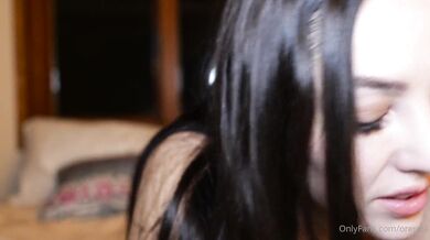 Orenda Asmr, Kissing Close-Up And Licking Asmr Onlyfans Video Leaked