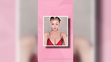 Therealbrittfit, Blonde Bitch Dick Riding On The Couch Onlyfans Video Leaked