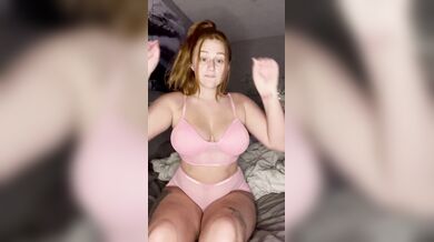 Carrot Cake, Bbw Teen Fucking A Huge Black Dildo Onlyfans Video Leaked