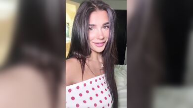 Arikytsya, Cumming With A Clear Dildo And Blue Vibrator Onlyfans Video Leaked