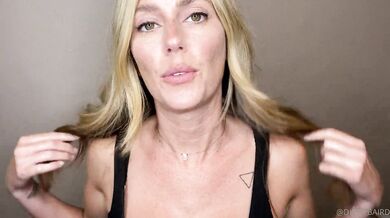 Diora Baird, Blonde Babe Asmr Talking About Sex Onlyfans Video Leaked