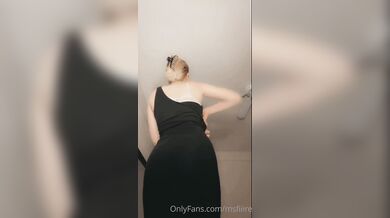Msfiiire, Dinner Night Striptease Onlyfans Video Leaked