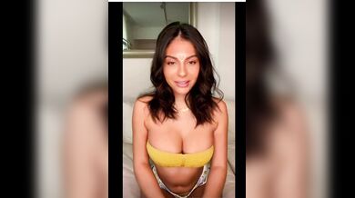 Amanda Trivizas, Purple Dildo Masturbation On Livestream Onlyfans Video Leaked