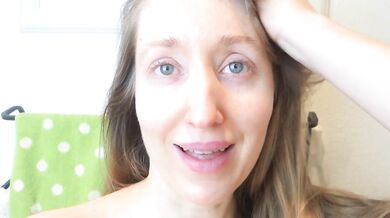 Rose Kelly, Hot Milf Teasing Her Naked Tits On Live Stream Onlyfans Video Leaked