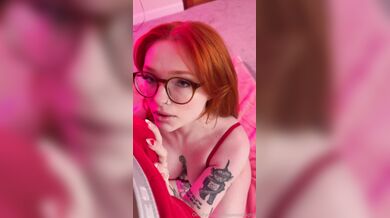 Naomih666, Redhead Glasses Babe Christmas Bbc Creampie Fuck Onlyfans Video Leaked