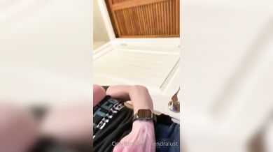 Kendra Lust, Sexy Milf Playing With Her Pussy In Her Jeans Onlyfans Video Leaked