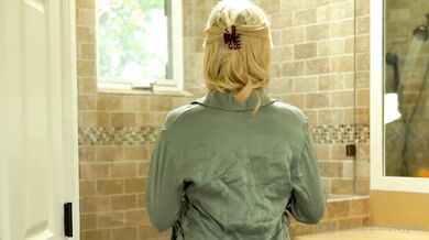 Lindsey Pelas, Blonde Beauty Naked Body Tease In The Shower Onlyfans Video Leaked