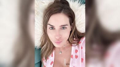 Fran Undurraga, Showing Off Her Hot Body In Her See-Through Bodysuit Onlyfans Video Leaked