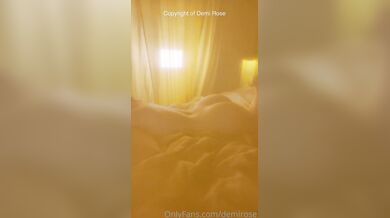 Demi Rose, Teasing Her Hot Naked Booty In Bed Onlyfans Video Leaked