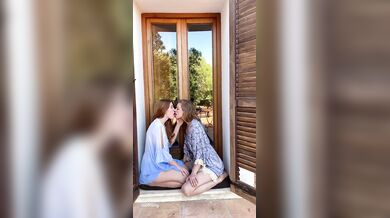 Jia Lissa, Two Horny Lesbian Chicks On Honeymoon Onlyfans Video Leaked