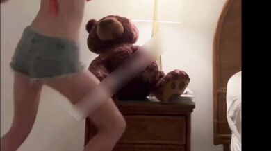 Lil Tay, Flashing Her Bikini Tits Onlyfans Video Leaked
