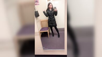 Luna Benna, Public Changing Room Dildo Play Onlyfans Video Leaked