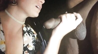 ladyanaconda – Public BBC dickdown in car