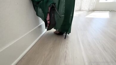 Valeria Mars, Dredd, Cute Petite Teen Gets Pounded By BBC Onlyfans Video Leaked