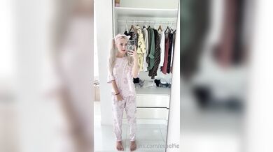 Eva Elfie, Morning POV Sextape Onlyfans Video Leaked