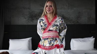 Caroline Zalog, Kimono Try On Haul Onlyfans Video Leaked