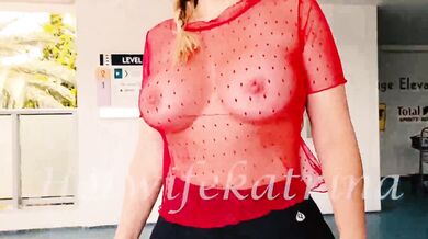 Hotwife katrina - I Didnt Know Boobies Could Cause A Traffic Jam Here