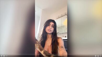 Mia Khalifa, Fully Naked In Bathroom Tease Onlyfans Video Leaked