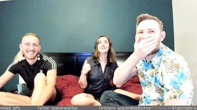 SpaceNeighbor, Twisted_Taffy, Swinger Couple First MMF Threesome Onlyfans Video Leaked