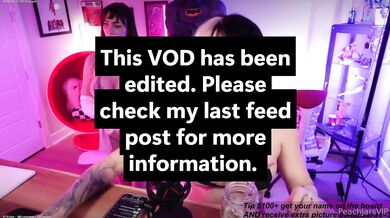 Peachjars, Two Lesbian Chicks Teasing On Livestream Onlyfans Video Leaked