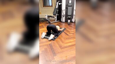 Sharna Beckman, Horny Slut Fucking At The Gym Toilet Onlyfans Video Leaked