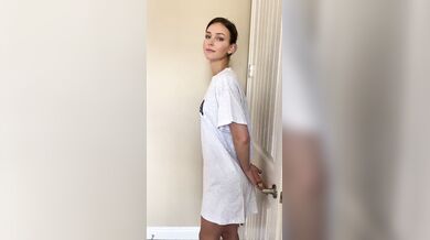 Rachel Cook, Pillow Humping With Fishnet Bra Onlyfans Video Leaked