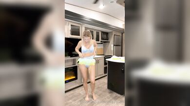 Vicky Stark, Hot Babe Teasing In Her Garter Belt Lingerie Onlyfans Video Leaked