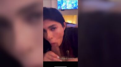 Amanda Trivizas, Deepthroat Blowjob And Facial While He Watches The Show Onlyfans Video Leaked