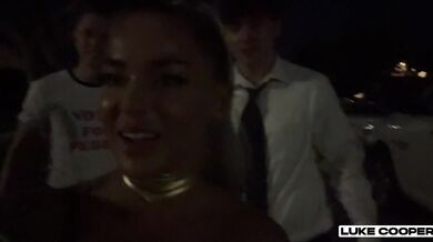 Hayley Davies, Luke Cooper, Blonde Milf Sucking Two Studs In The Car Onlyfans Video Leaked