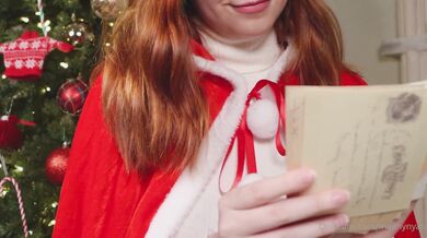 Maimy Asmr, Christmas Miss Clause Teasing Her Hot Body Onlyfans Video Leaked