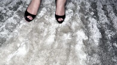 Suki Sin, Filoufitt, Thicc Asian Milf Hooking Up With A Stud Onlyfans Video Leaked