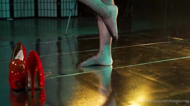 Meg Turney, Sexy Bulma Fishnet Bodysuit Tease Onlyfans Video Leaked